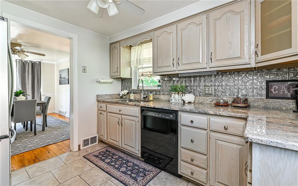 505 Nichols Road Pittsburgh, PA 15237 - Photo 13 of 34 Gallery Image 13