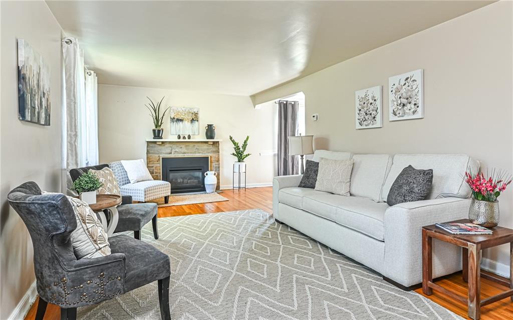 505 Nichols Road Pittsburgh, PA 15237 - Photo 4 of 34 Gallery Image 4