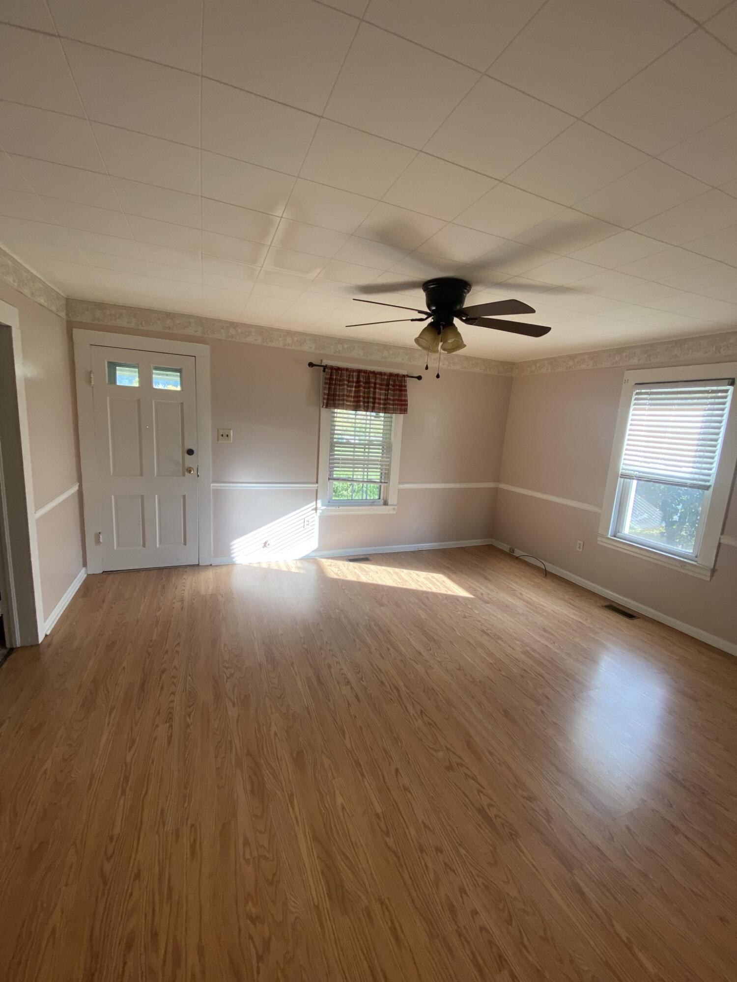 508 Rittertown Road Hampton, TN 37658 - Photo 15 of 22 IMG_4019