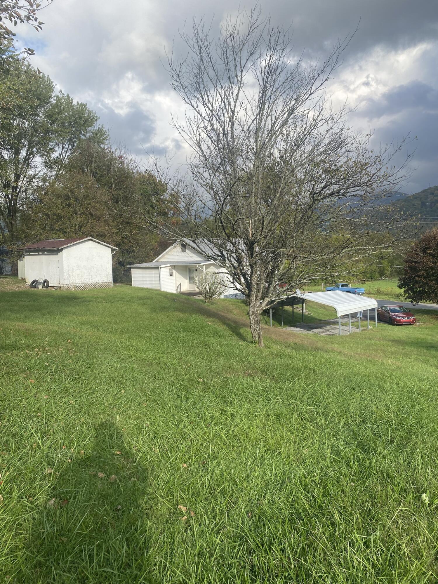 508 Rittertown Road Hampton, TN 37658 - Photo 22 of 22 IMG_4039