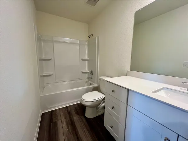 $2,250 | 509 Lagoon Drive, Maxwell, TX 78656