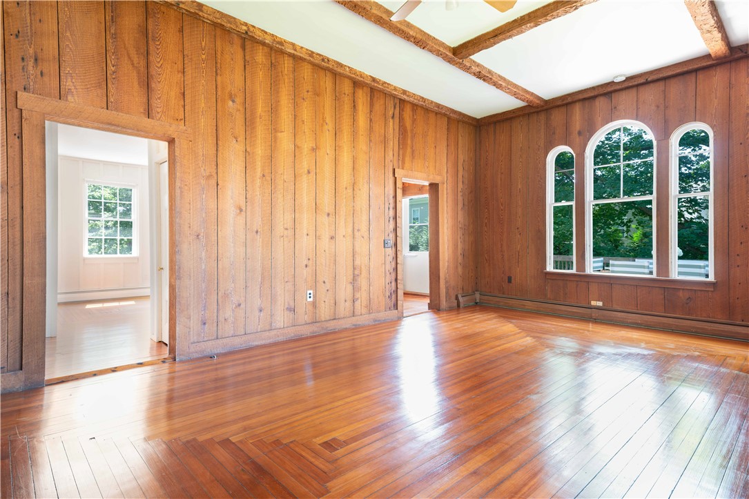 40 Catherine Street Newport, RI 02840 - Photo 8 of 24