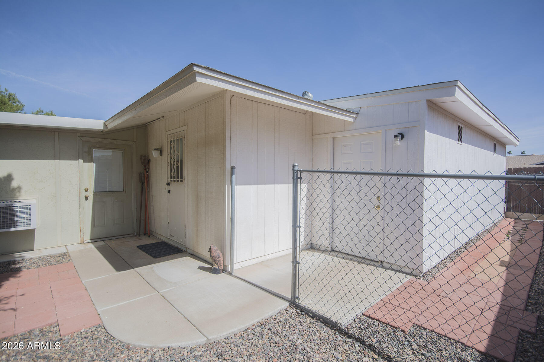 15416 North Ridgeview Road Sun City, AZ 85351 - Photo 11 of 14 Back 5a
