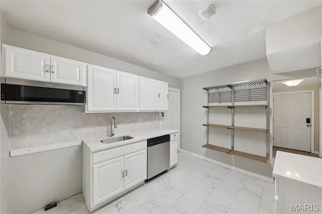 $285,000 | 1088 Key W Avenue, Webster Groves, MO 63119