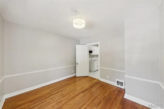 $285,000 | 1088 Key W Avenue, Webster Groves, MO 63119