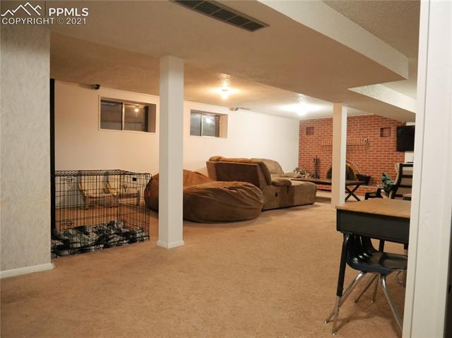 4422 Ranch Circle Colorado Springs, CO 80918 - Photo 24 of 35
