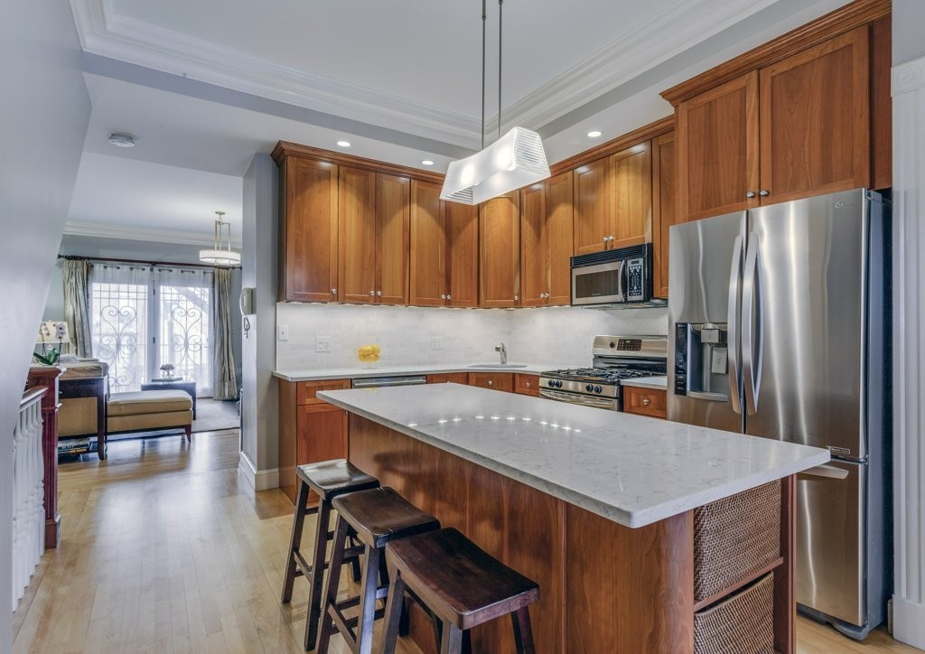 31 Rutland Street, Unit 1 Boston, MA 02118 - Photo 7 of 12 Gallery Image 7