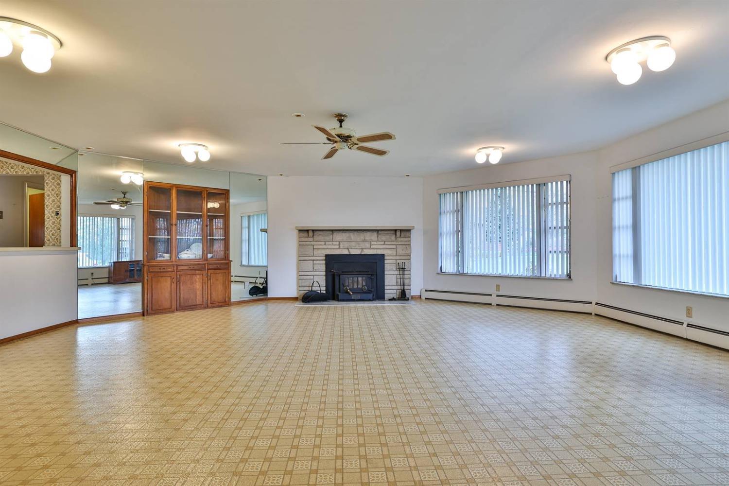 5221 West Fork Road Cincinnati, OH 45247 - Photo 6 of 50 Gallery Image 6