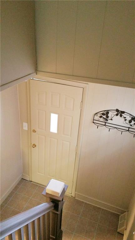 1516 Beaver Road Ambridge, PA 15003 - Photo 5 of 24 Front entrance