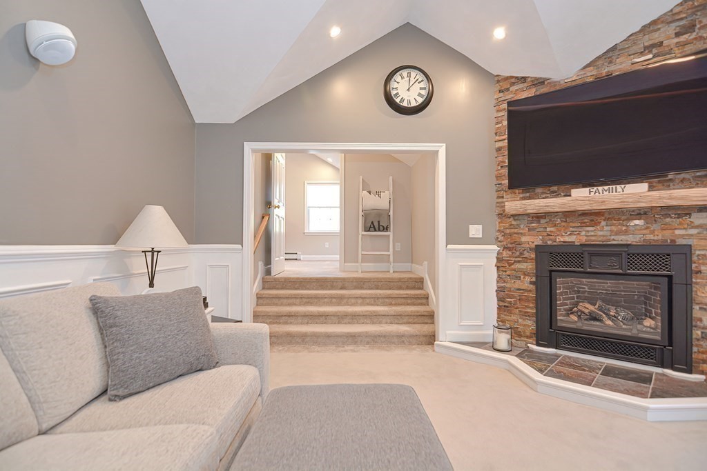 1 Edgewood Road Middleton, MA 01949 - Photo 24 of 42 Gallery Image 24