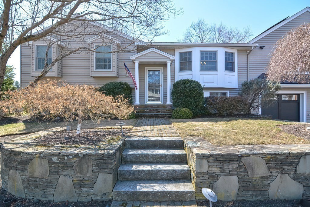 1 Edgewood Road Middleton, MA 01949 - Photo 5 of 42 Gallery Image 5