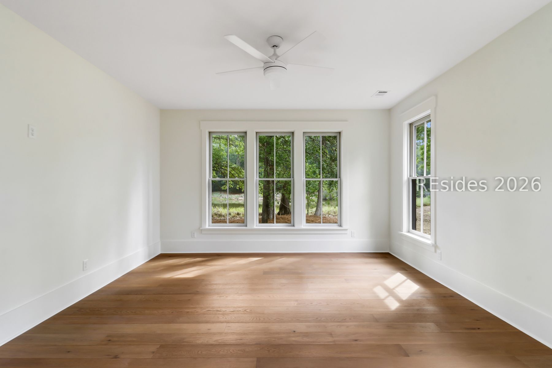 10 Oldfield Village Road Bluffton, SC 29909 - Photo 19 of 87 Owners Suite