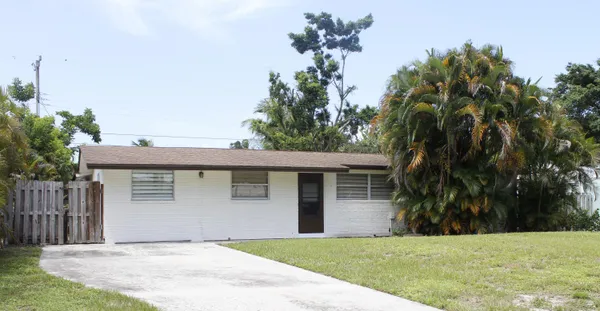 $3,200 | 5893 Williamson Road, Jupiter, FL 33458