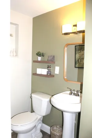 $3,200 | 5893 Williamson Road, Jupiter, FL 33458