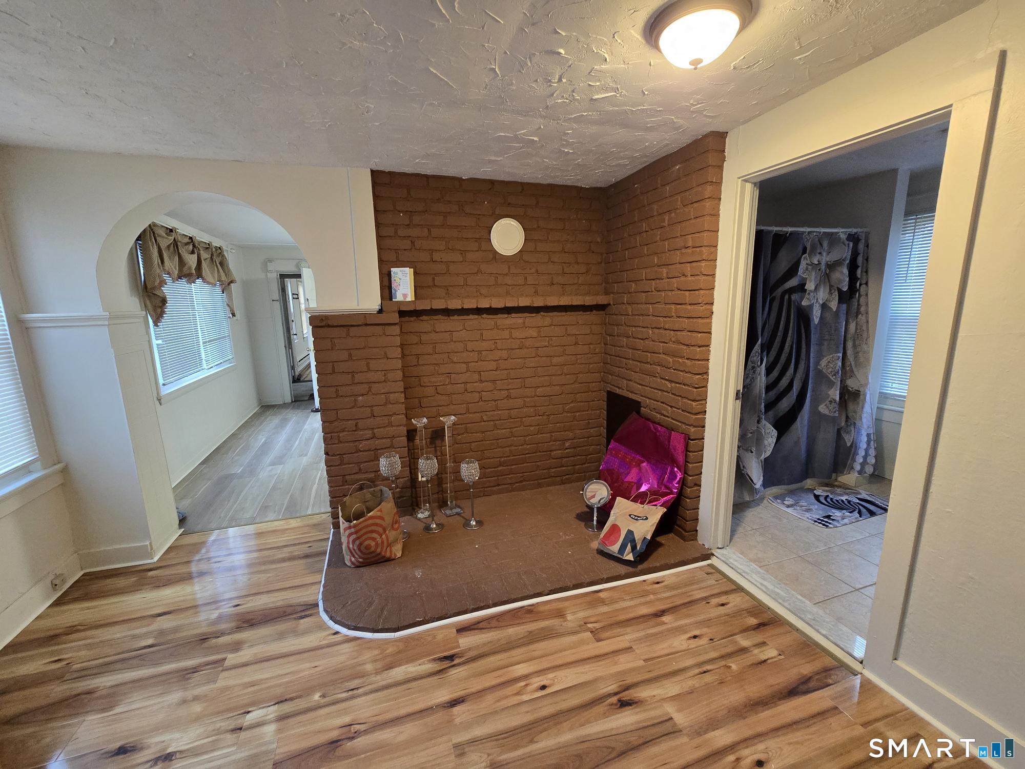 157 Eastern Avenue Waterbury, CT 06708 - Photo 7 of 11