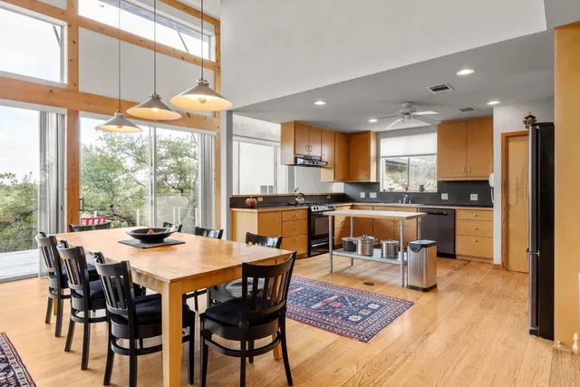 $1,245,000 | 1401 Red Hawk Road, Wimberley, TX 78676