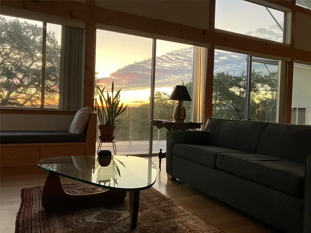 $1,245,000 | 1401 Red Hawk Road, Wimberley, TX 78676