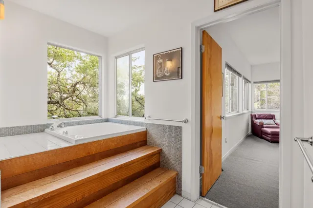 $1,245,000 | 1401 Red Hawk Road, Wimberley, TX 78676