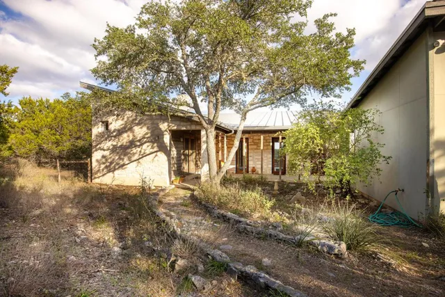 $1,245,000 | 1401 Red Hawk Road, Wimberley, TX 78676
