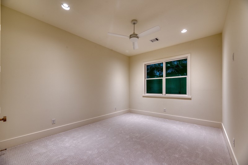 2006 Lexington Street Houston, TX 77098 - Photo 30 of 42 Large Secondary