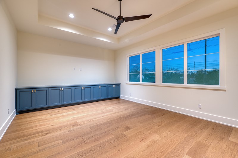 2006 Lexington Street Houston, TX 77098 - Photo 36 of 42 Upstairs Gameroom