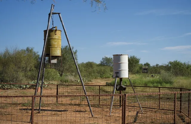 $866,875 | 2035 County Road, Rochelle, TX 76872