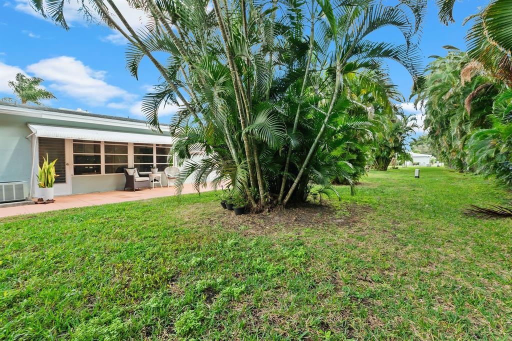 162 High Point Boulevard, Unit B Delray Beach, FL 33445 - Photo 24 of 25