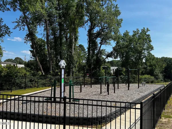 $2,100 | 721 Lucky Clover Way, Fuquay-Varina, NC 27526