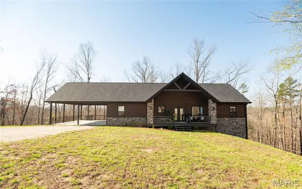 $529,000 | 422 Pea Vine Road, Van Buren, MO 63965