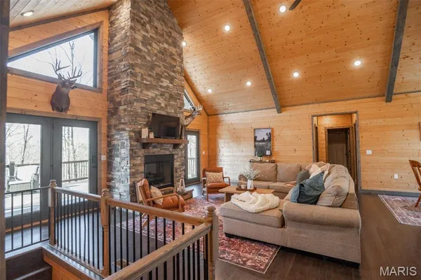 $529,000 | 422 Pea Vine Road, Van Buren, MO 63965