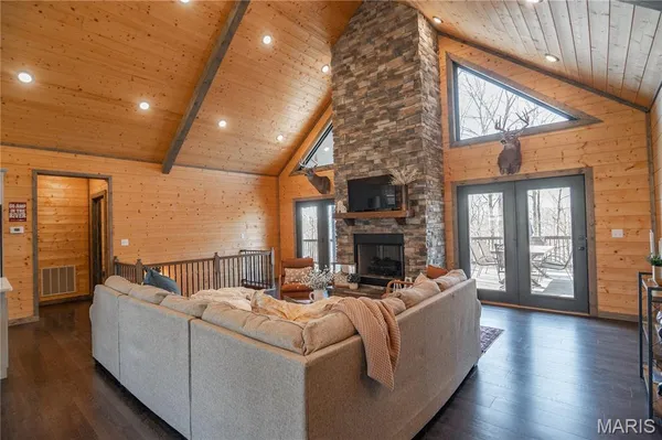 $529,000 | 422 Pea Vine Road, Van Buren, MO 63965