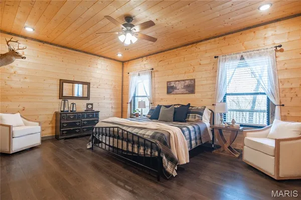 $529,000 | 422 Pea Vine Road, Van Buren, MO 63965