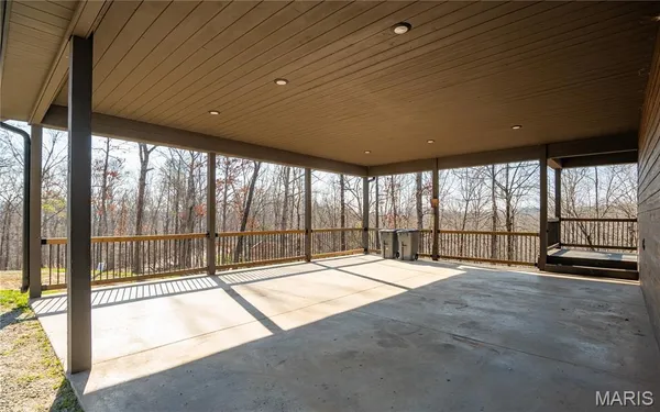$529,000 | 422 Pea Vine Road, Van Buren, MO 63965