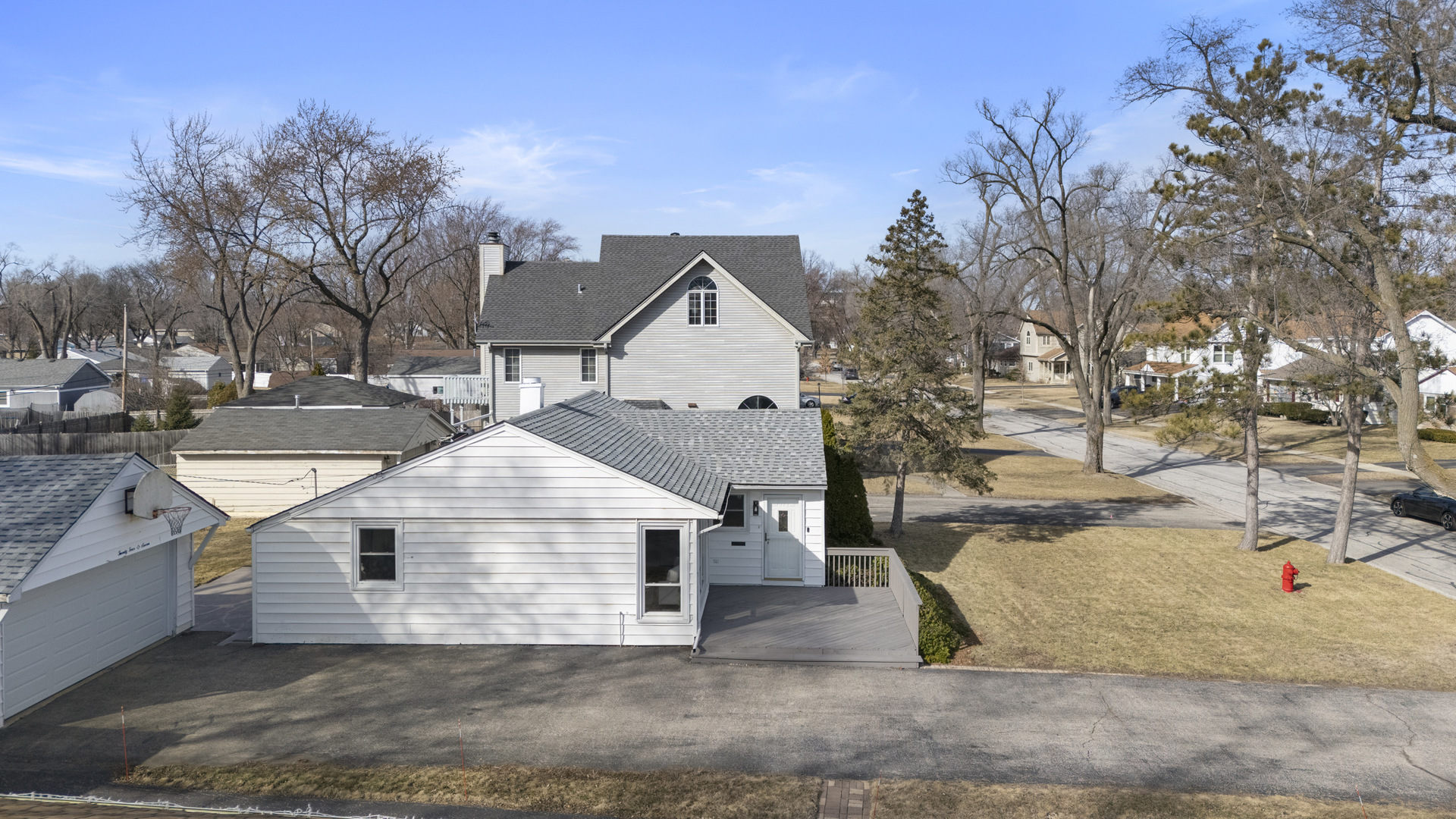 2407 Robin Lane Rolling Meadows, IL 60008 - Photo 21 of 24