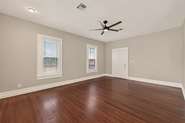 $1,550 | 2508 6th Street, Bay City, TX 77414