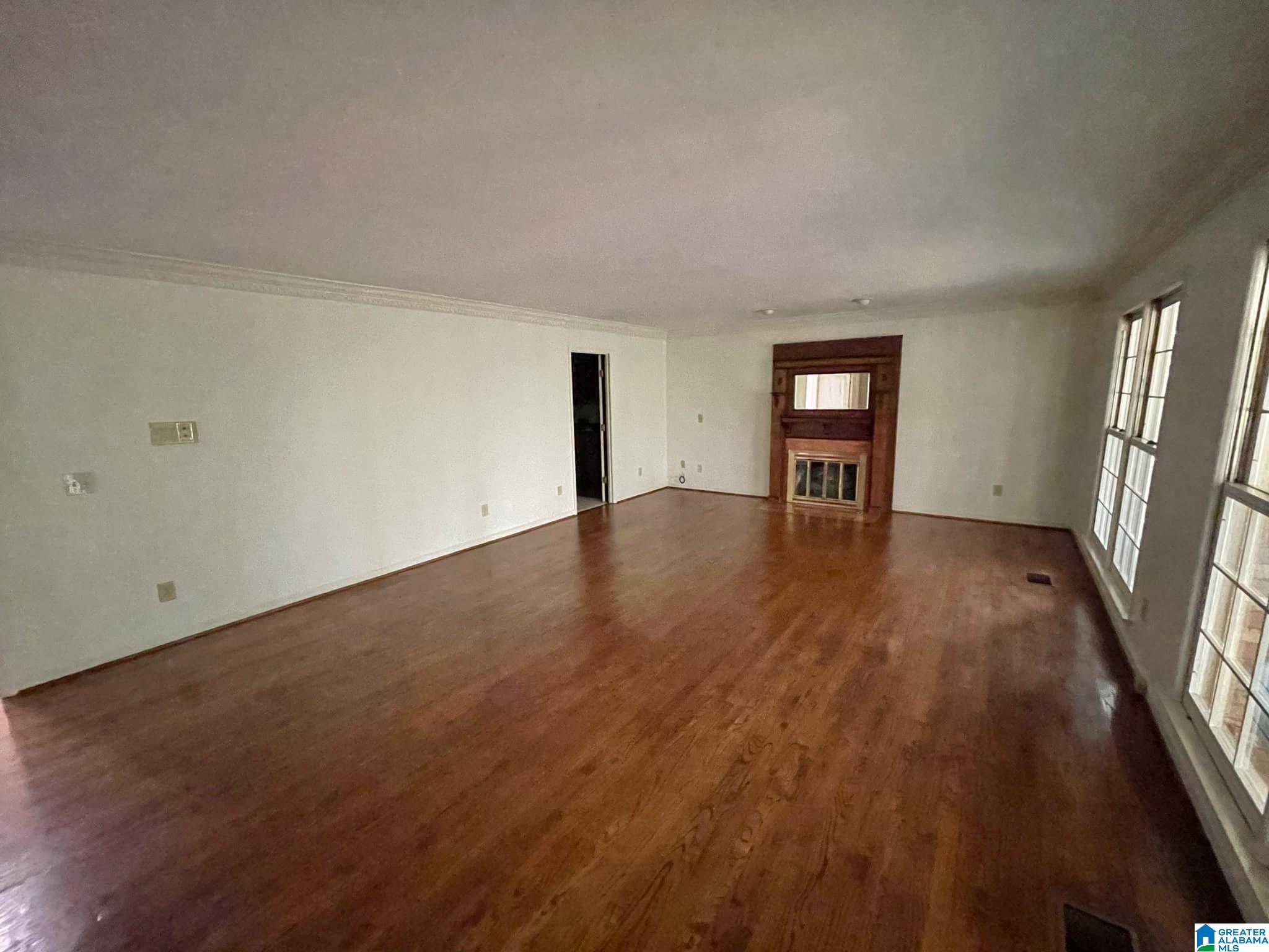220 Thompson Road Alabaster, AL 35007 - Photo 17 of 31