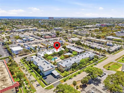 $250,000 | 860 Southeast 6th Avenue, Unit 311, Deerfield Beach, FL 33441