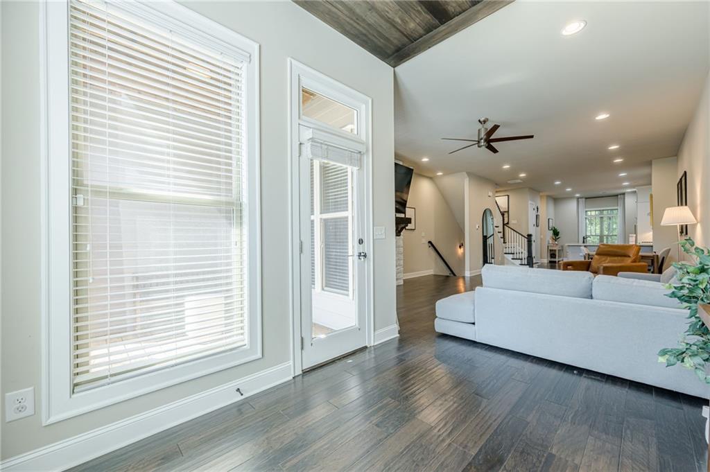 243 Franklin Road Atlanta, GA 30342 - Photo 15 of 37