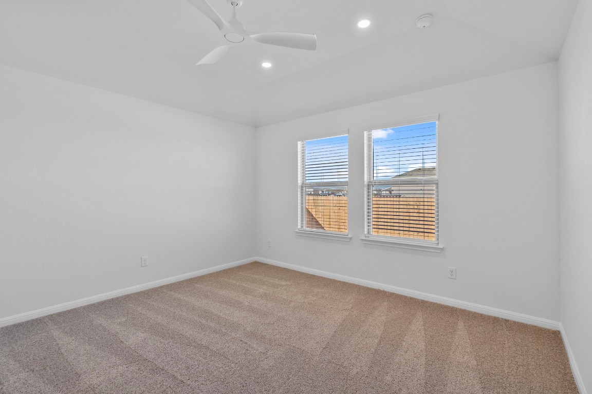 125 Hatari Trail Jarrell, TX 76537 - Photo 17 of 40 an empty room with a window