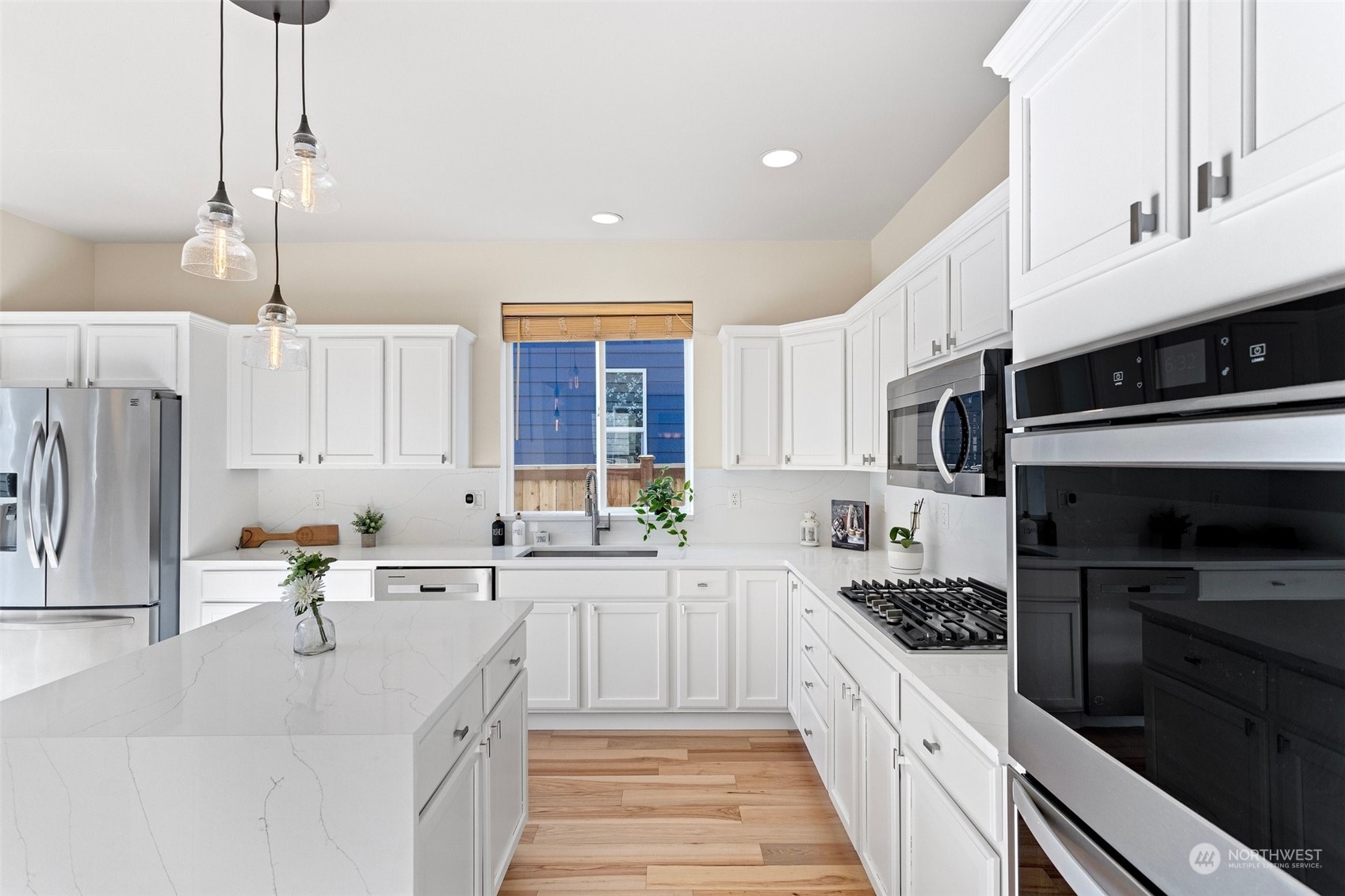 15426 43rd Avenue Southeast Bothell, WA 98012 - Photo 11 of 30 Gallery Image 11