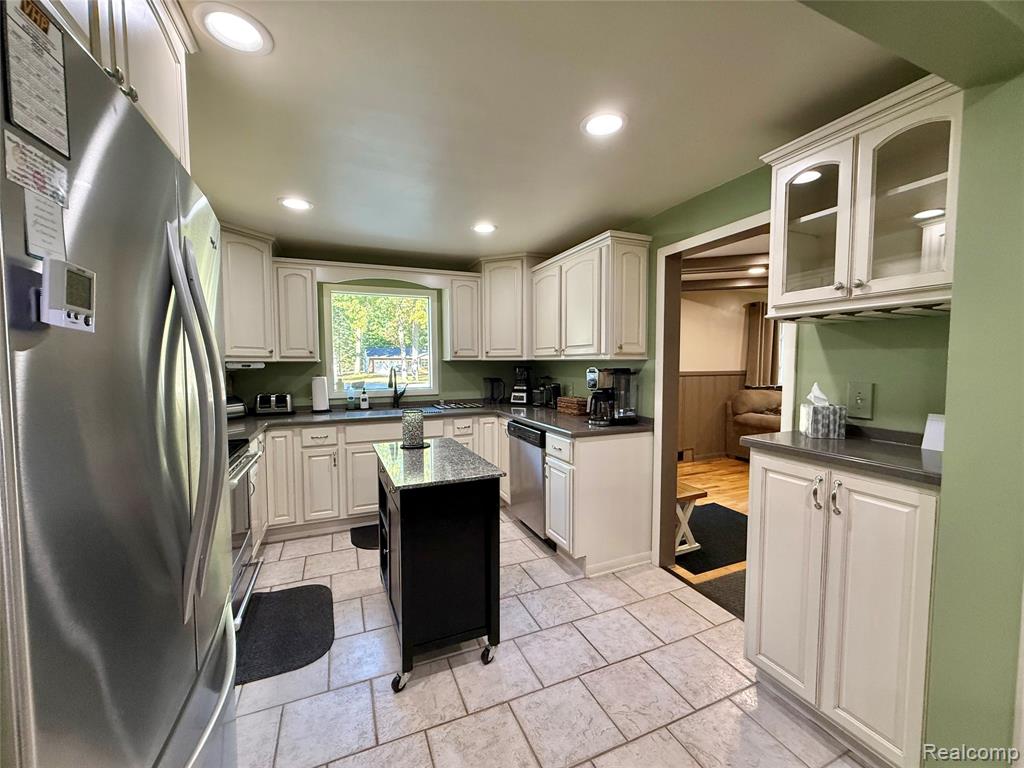 3610 State Road Fort Gratiot, MI 48059 - Photo 16 of 37