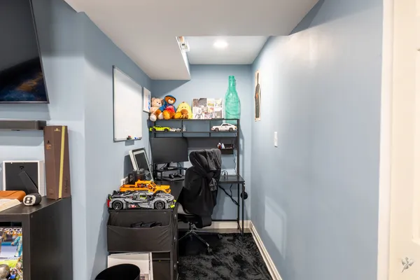$420,000 | 2418 Montclair Lane, Montgomery, IL 60538