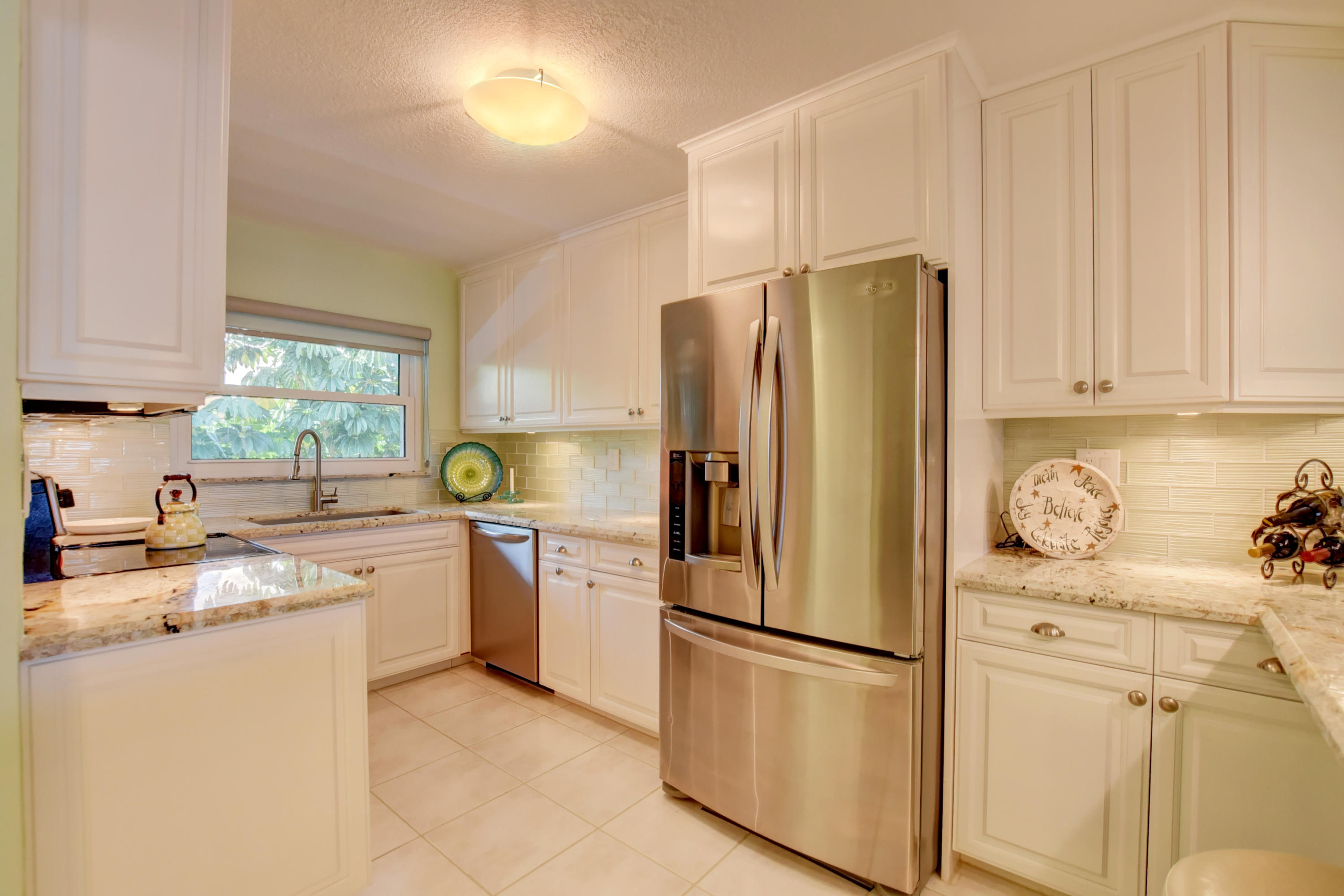 700 Harbour Drive, Unit 3350 Boca Raton, FL 33431 - Photo 7 of 37 Stainless Steel Appliances