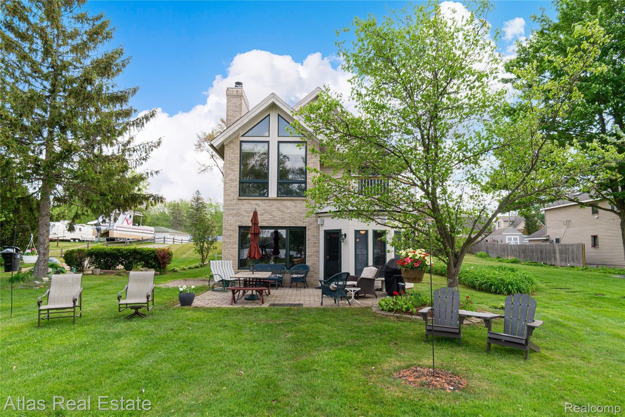 2444 Allen Road Ortonville, MI 48462 - Photo 18 of 64 Exteriors 19.jpg