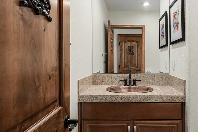 $3,400 | 450 White Fox Trail, Palm Springs, CA 92262