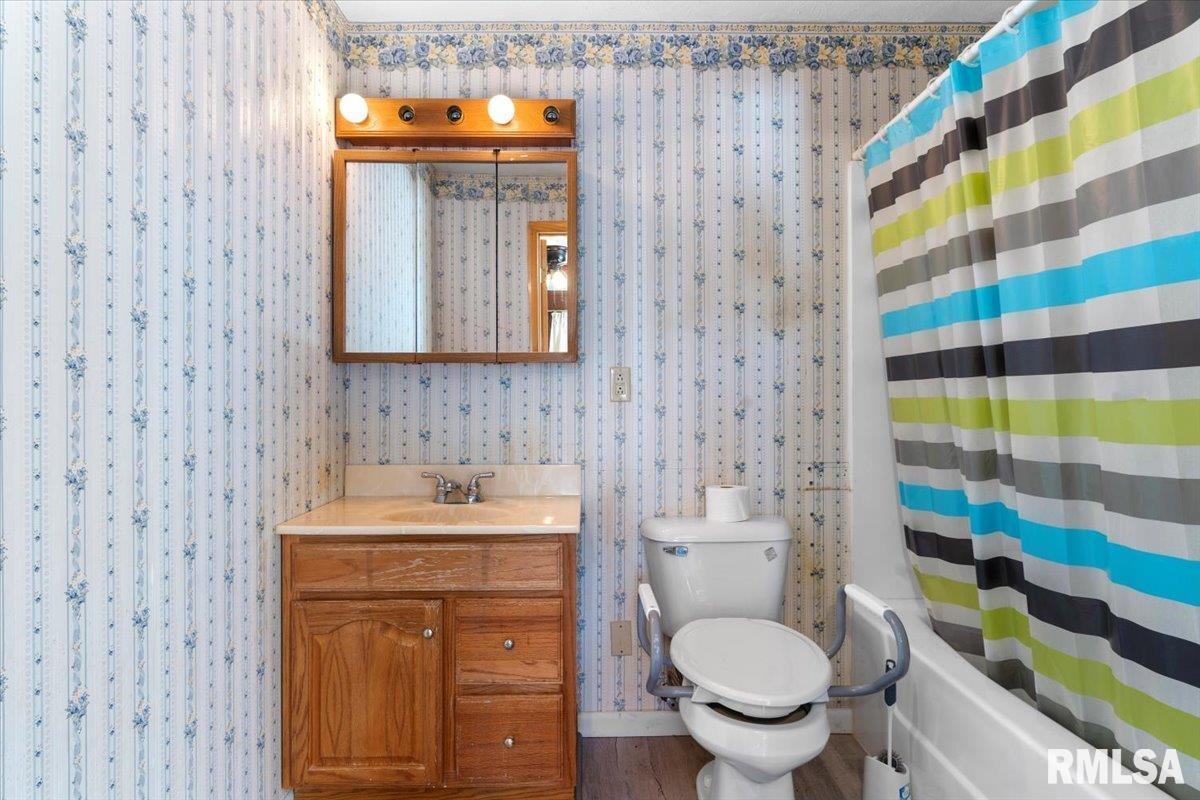 3601 East Hooker Street Springfield, IL 62703 - Photo 17 of 22 Gallery Image 17