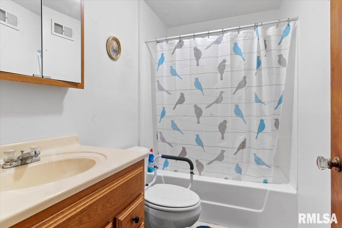 3601 East Hooker Street Springfield, IL 62703 - Photo 9 of 22 Gallery Image 9