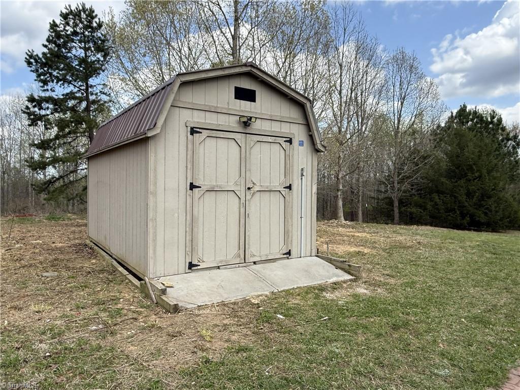 4053 Rice Drive Asheboro, NC 27205 - Photo 36 of 39