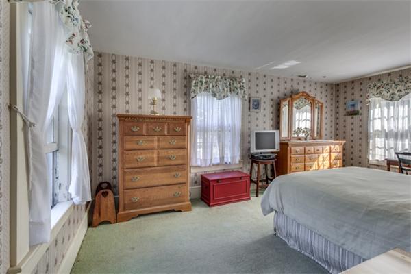 92-94 Blossomcrest Road Lexington, MA 02421 - Photo 23 of 30 Gallery Image 23