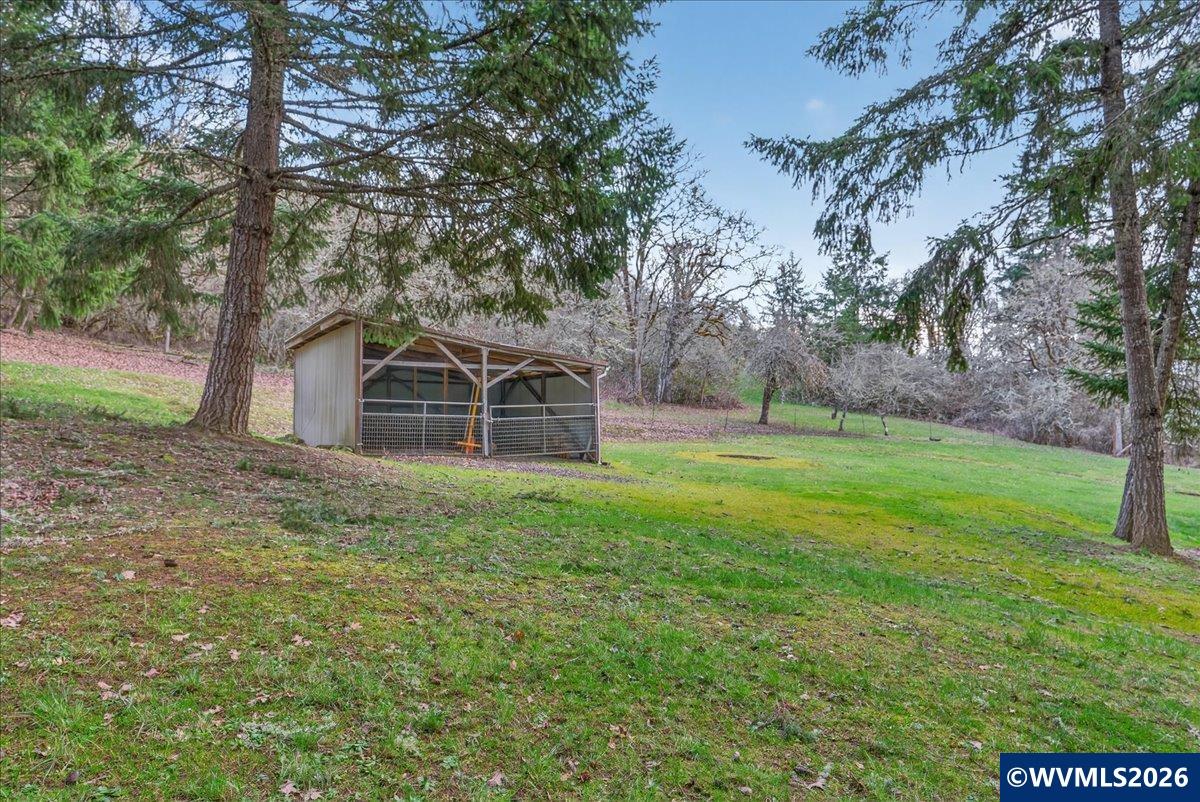 26100 Alpine Road Monroe, OR 97456 - Photo 38 of 49